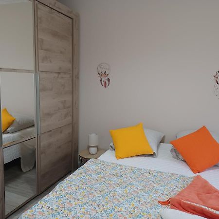 Appartement, La Route Des Grandes Alpes , 8 Couchages, Garage Pour Motards, Cyclistes, Possibilite De Studios Supplementaires, Si Plus De 8 Personnes Fourneaux  Екстер'єр фото