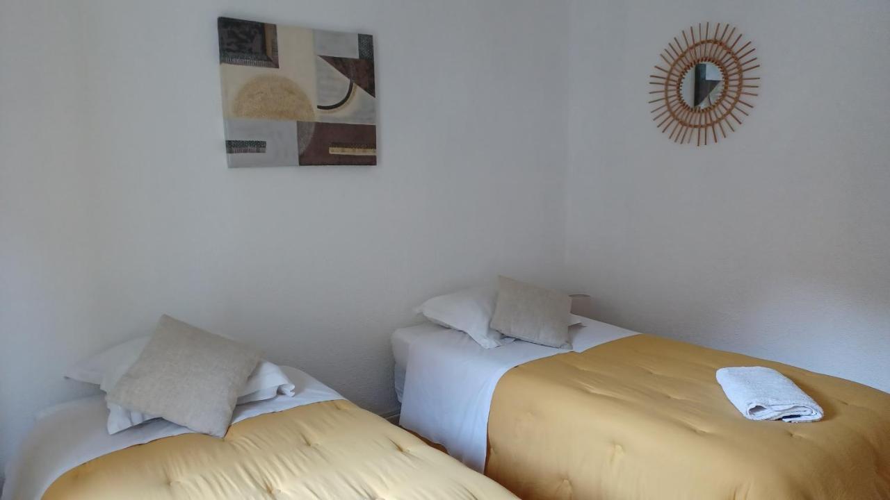 Appartement, La Route Des Grandes Alpes , 8 Couchages, Garage Pour Motards, Cyclistes, Possibilite De Studios Supplementaires, Si Plus De 8 Personnes Fourneaux  Екстер'єр фото