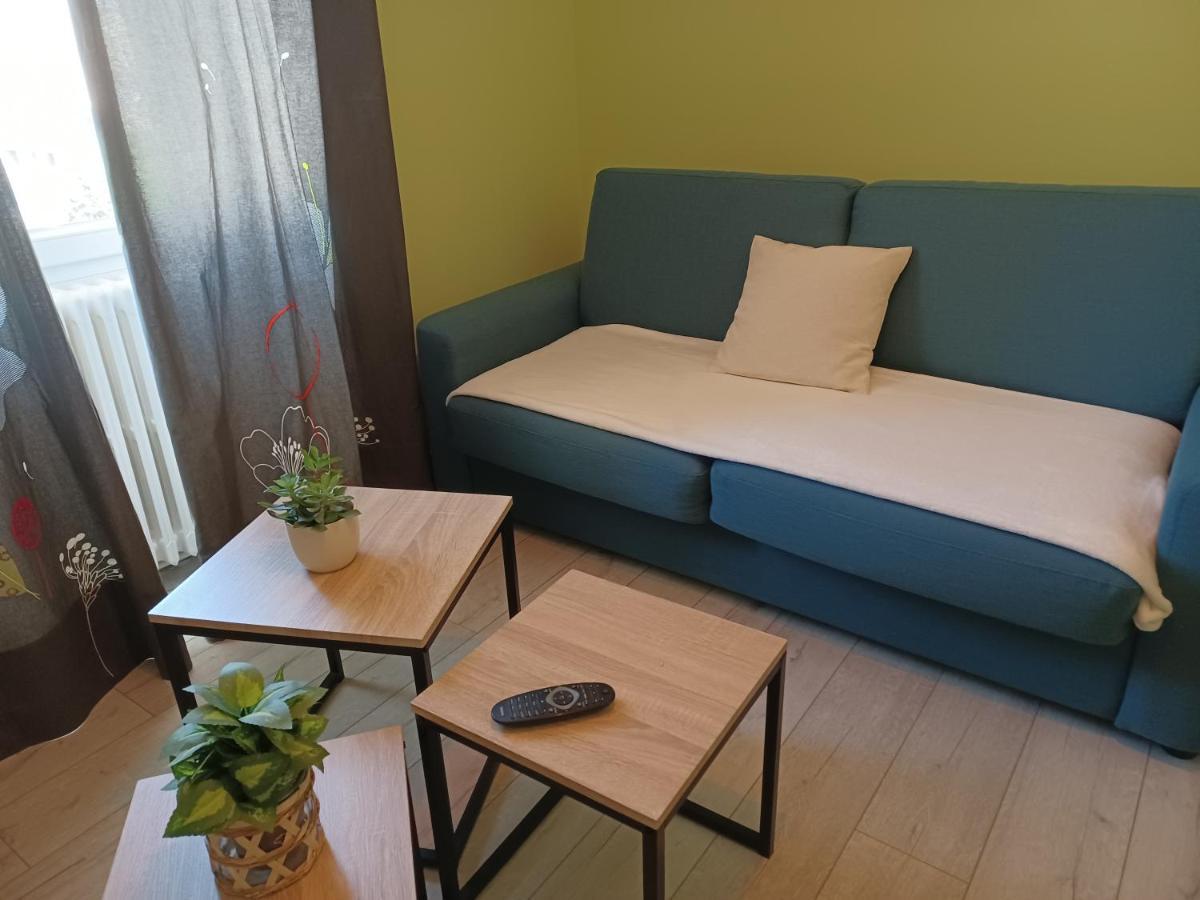 Appartement, La Route Des Grandes Alpes , 8 Couchages, Garage Pour Motards, Cyclistes, Possibilite De Studios Supplementaires, Si Plus De 8 Personnes Fourneaux  Екстер'єр фото